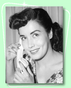 Photo of Gloria Rhoads