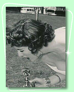 Photo of Gloria Laughlin 