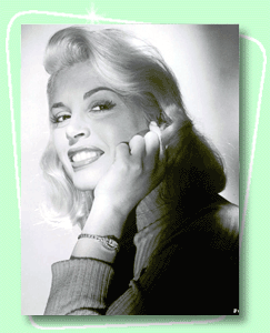 Photo of Sandra Giles