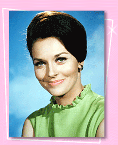 Photo of Lee Meriwether